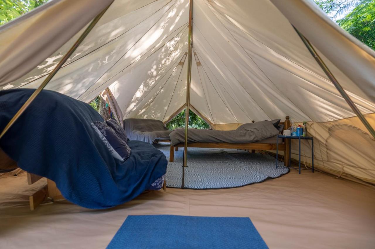 Naturally Glamping Kingsteignton Экстерьер фото